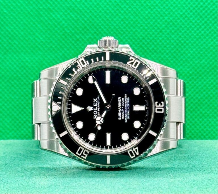 99% New 04/2024 Rolex 124060 Submariner No Date