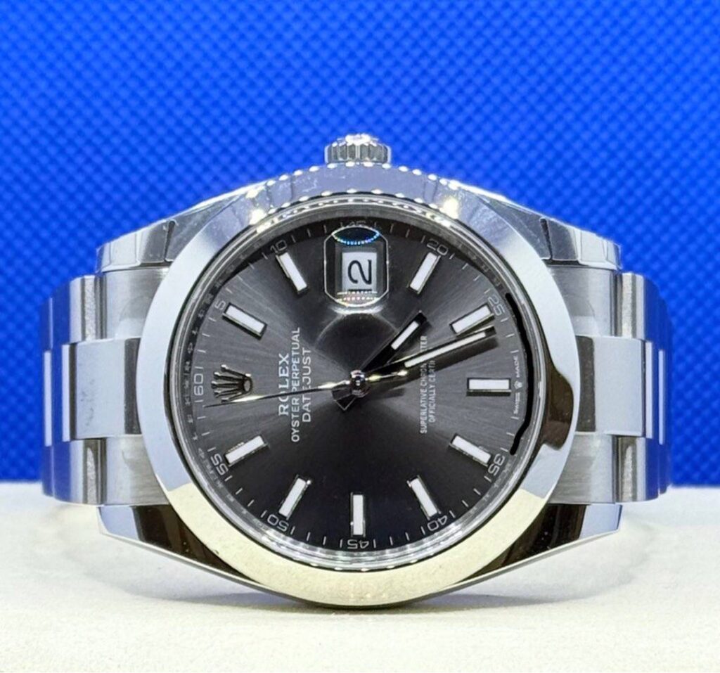Brand New 08/2025 Rolex 126300 Datejust 41 Rhodium Dial Oyster Bracelet