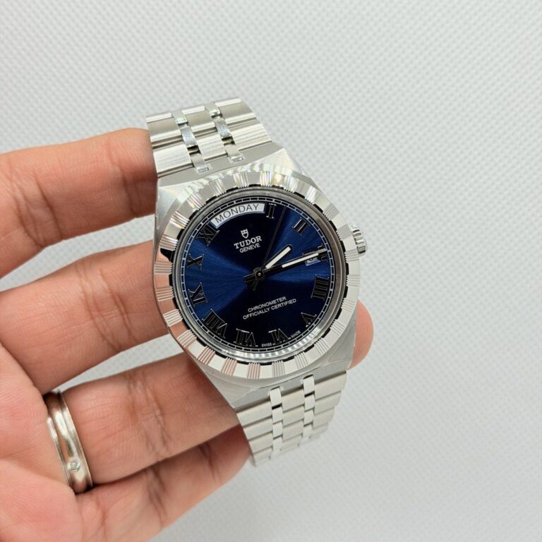 Brand New 06/2026 Tudor Royal 40 mm Blue Dial 2840D1A0