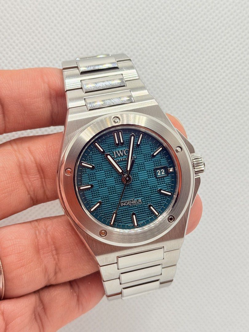 Pre Owned 02/2026 IWC Schaffhausen Ingenieur Automatic 40 Aqua Dial “Gerald Genta’s” IW328903