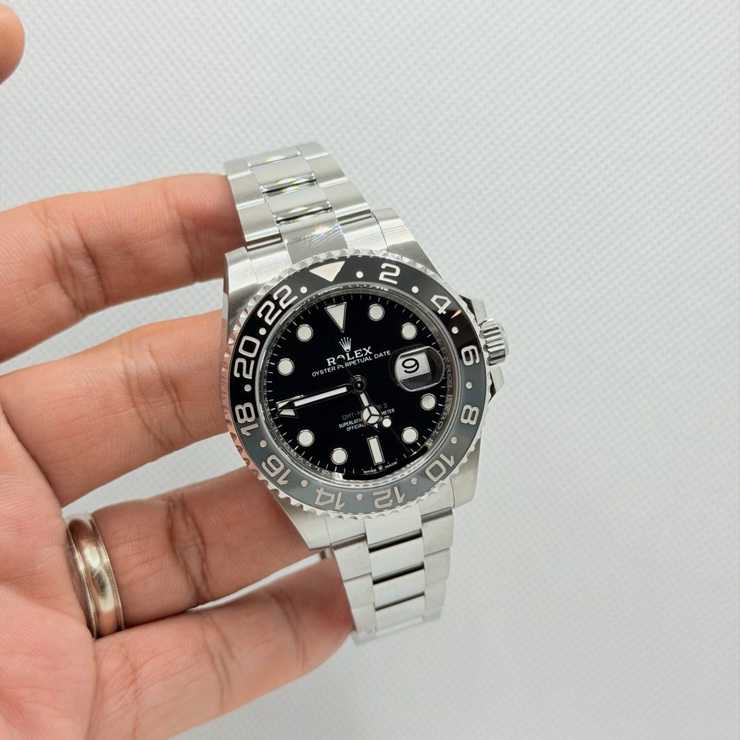 Pre Owned 09/2024 Rolex 126710GRNR GMT Master II Bruce Wayne Oyster 126710