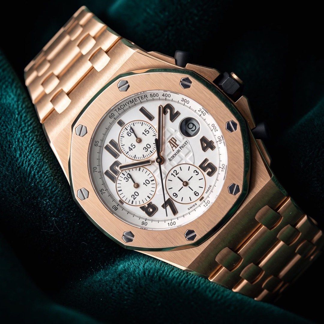 TOM BRADY FULL BRICK Audemars Piguet Royal Oak Offshore Chronograph Ref. 26170OR.OO.1000OR.01 a 42mm rose gold Royal Oak Offshore Chronograph with a silver dial