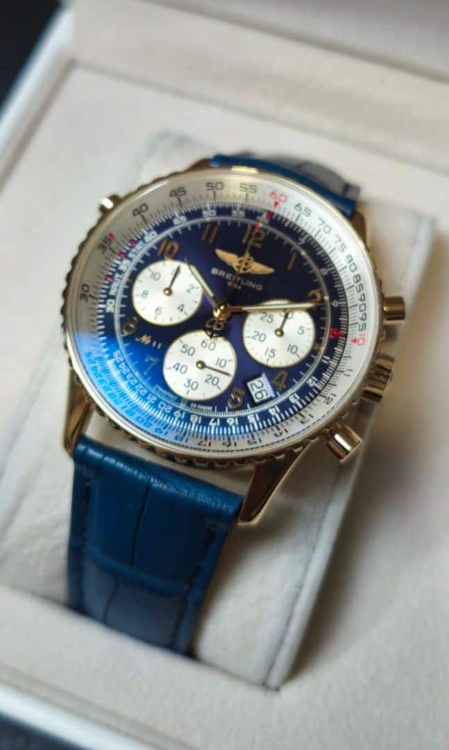 Breitling 18K gold Navitimer Rattrapante 38mm Limited Edition 25 pieces.