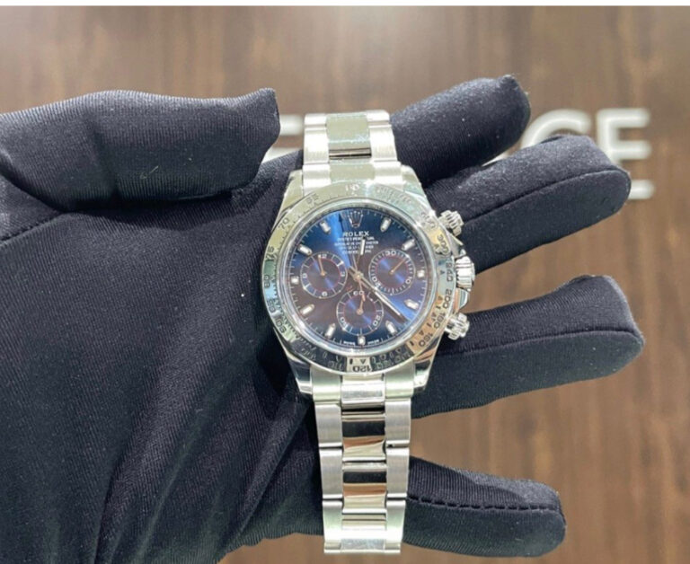 Pre Owned Discontinued Rolex Daytona 116509 Full White Gold Blue Dial