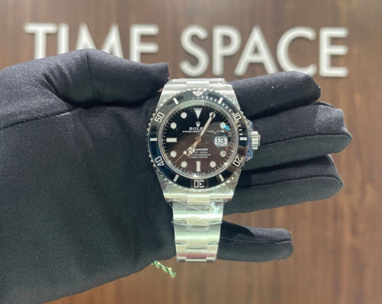 Brand New Rolex DEC 2024 Submariner 126610ln date