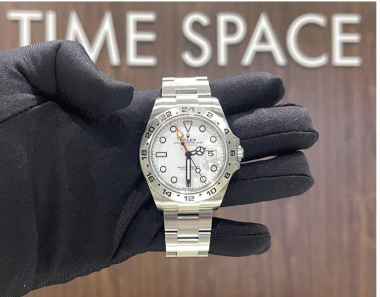 EXCELLENT Condition Rolex April 2024  Explorer II 226570 White Dial “Polar”