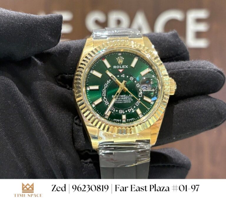 Brand New Rolex Sky Dweller 336238 Yellow Gold Bright Green Dial Oysterflex Bracelet