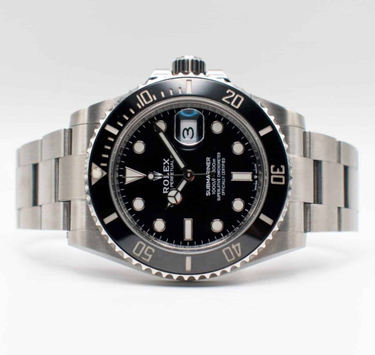 ROLEX SUBMARINER DATE 41 REF. 126610LN FULL SET