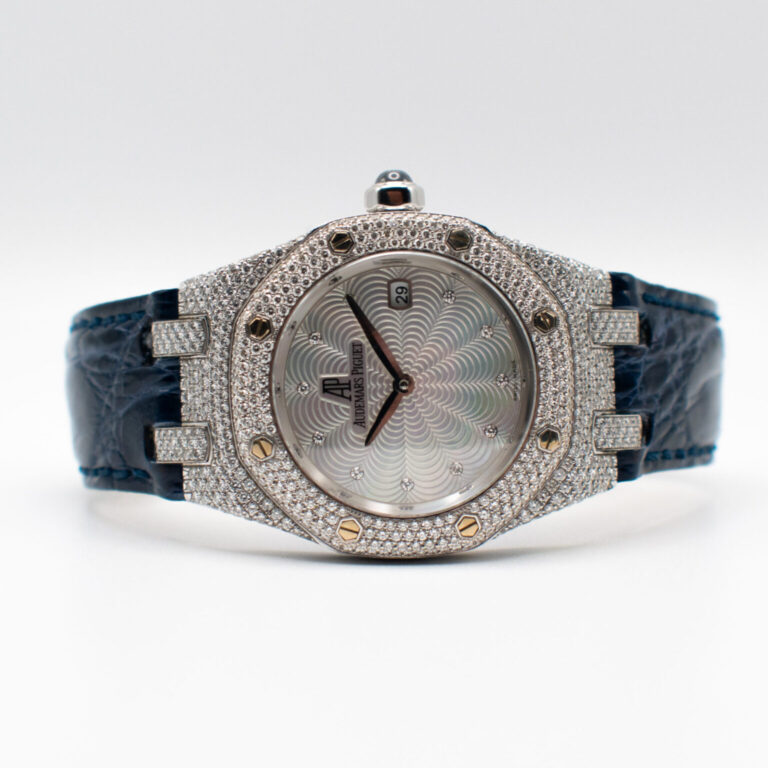 AUDEMARS PIGUET ROYAL OAK LADY REF. 67605BC WHITE GOLD MOP DIAL