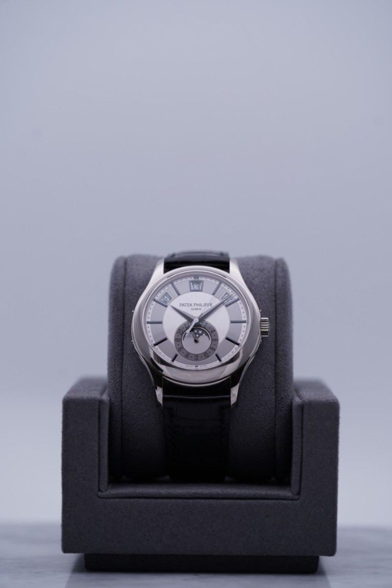 Patek Philippe Annual Calendar 5205G-001 White Gold with Black Dial • 2015