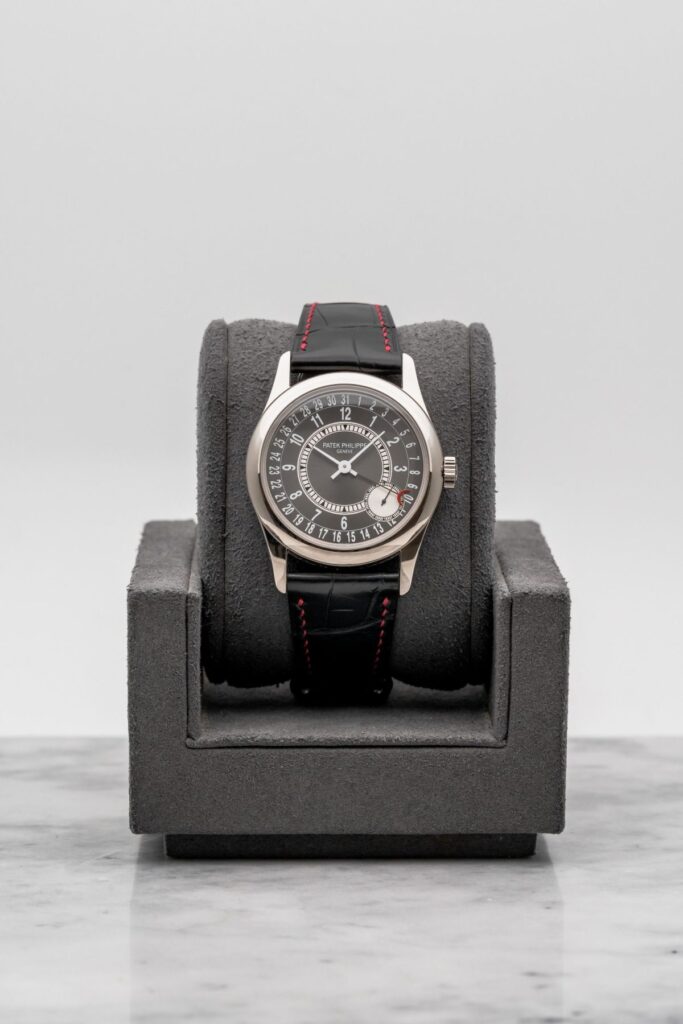 Patek Philippe Calatrava 6000G-010 Grey Dial • 2011 •
