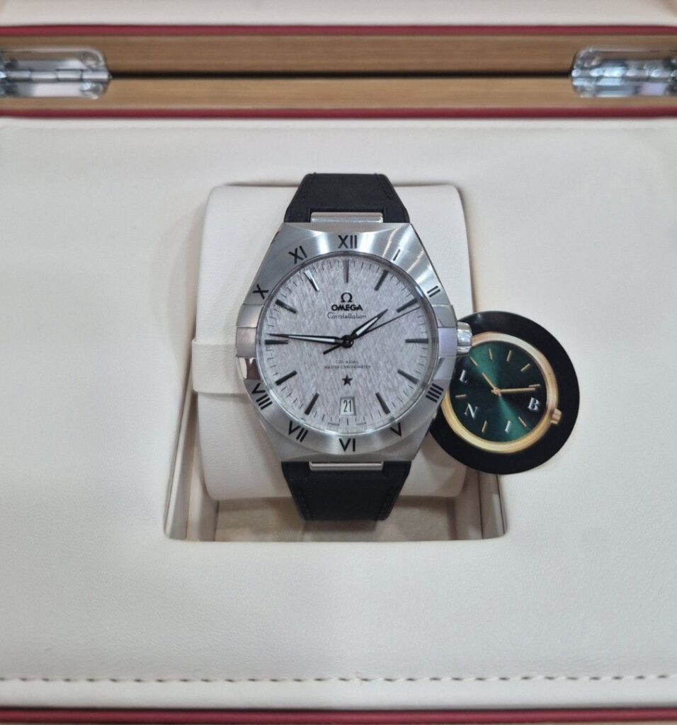 LNIB Dec 2024 Omega Constellation 41mm Silk Embossed Grey Dial - 131.12.41.21.06.001