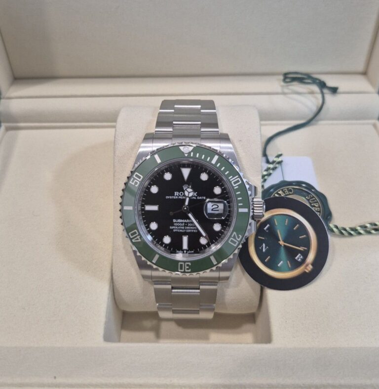 BNIB Dec 2025 Rolex Submariner Starbuck 41mm – 126610LV