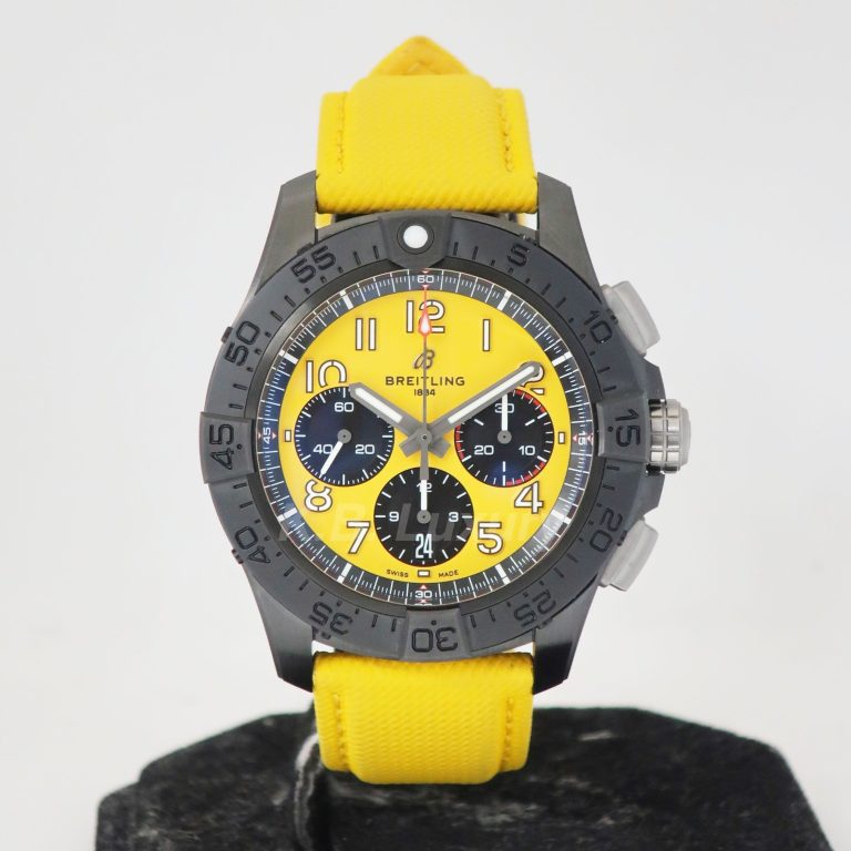 Like New Breitling Avenger B01 Chronograph Night Mission SB0147
