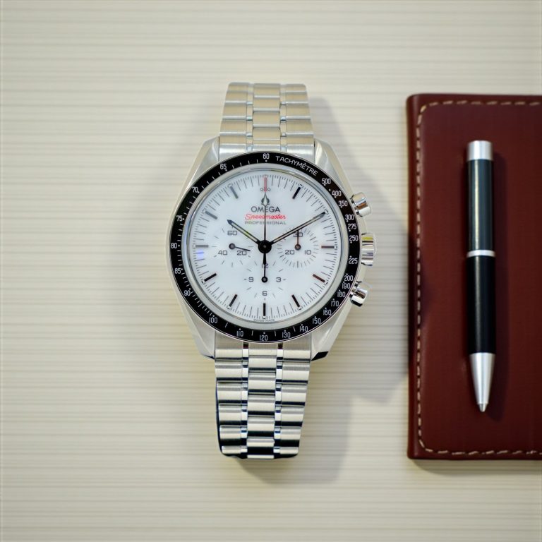 *NEW*DEC 2025 Omega Speedmaster White Professional Moonwatch