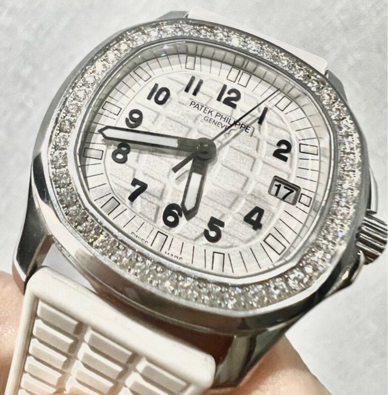 Preowned Y2010 Patek Philippe Ladies Aquanaut Luce Diamonds White 5067A-011 *Watch Alone*