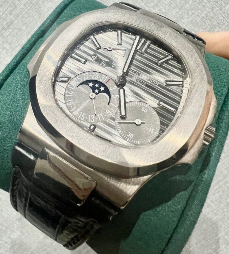Preowned Y2011 Patek Philippe Nautilus Moonphase Leather White Gold 5712G