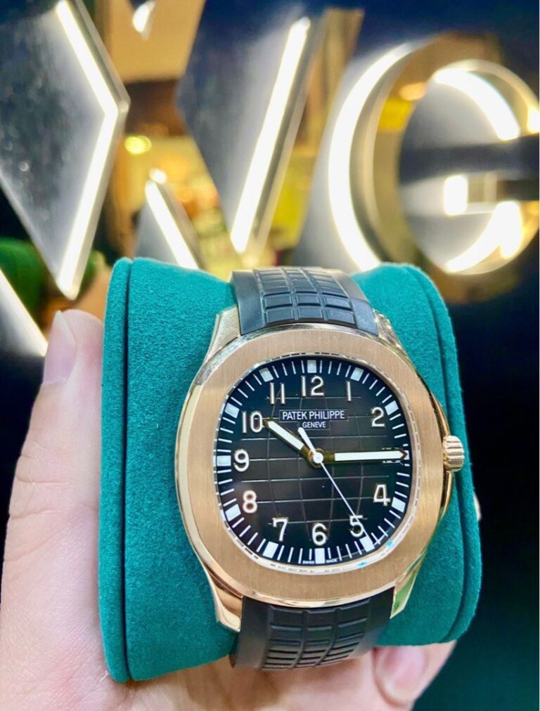 (2013) PP Warranty* Patek Philippe Aquanaut Rose Gold 5167R