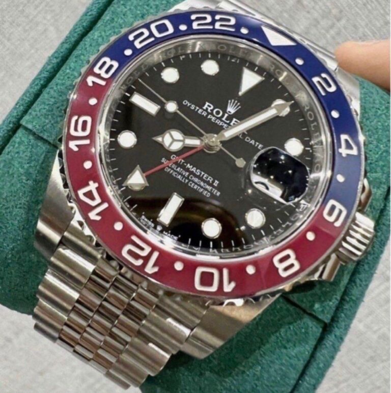 Like New Y2020 Rolex GMT Master II Pepsi Jubilee 126710BLRO
