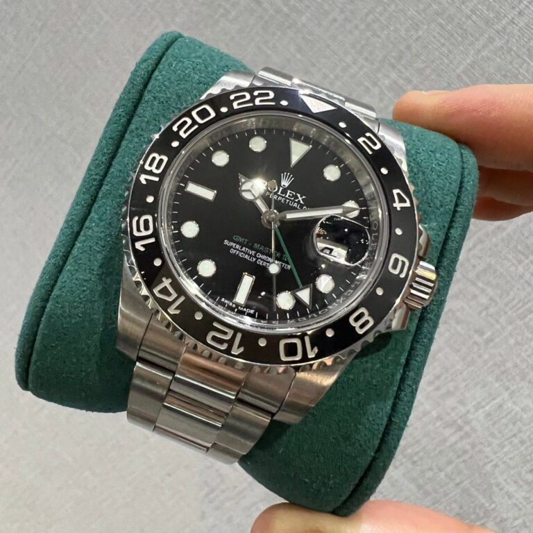 Like New Y2015 Rolex GMT Master II Steel Greenhand 116710LN