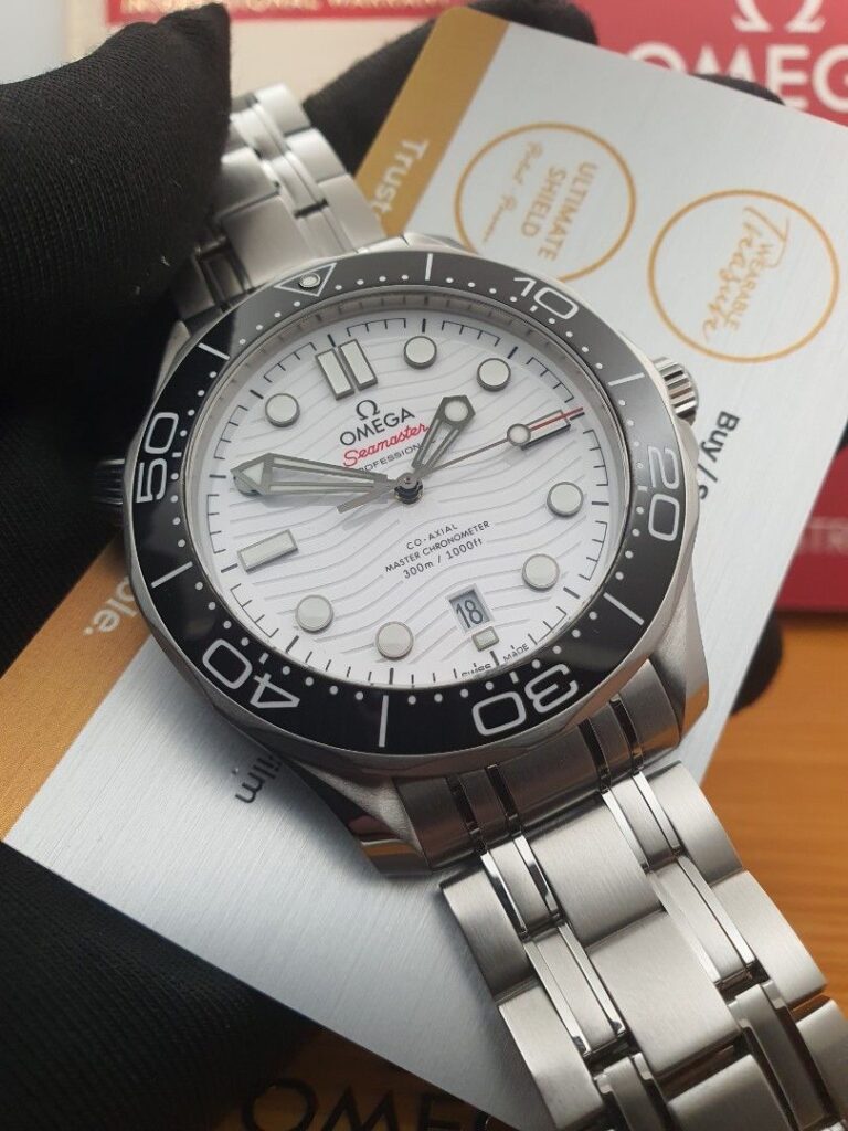 2021 omega seamaster diver 300m 210.30.42.20 04.001 hev helium bracelet