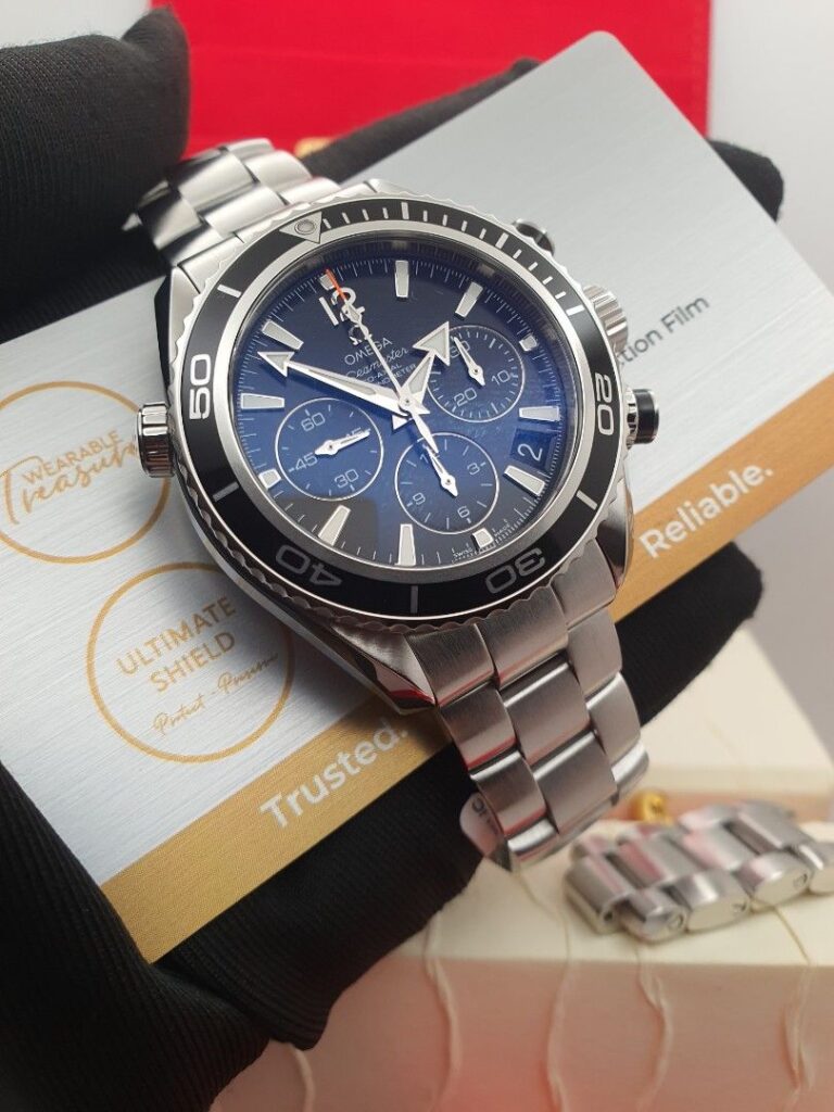 2013 Omega sea master planet ocean 600m 38 37.5mm 222.30.38.50.001