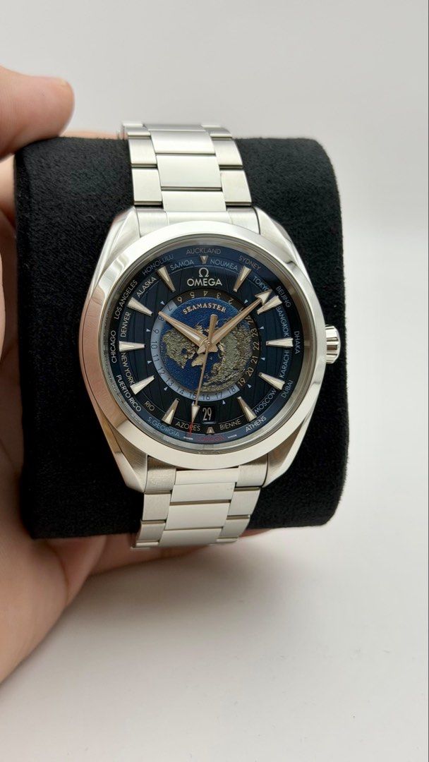 Omega Seamaster Aqua Terra World Timer 43mm Blue Dial Automatic 220.10.43.22.03.001 Calibre 8938