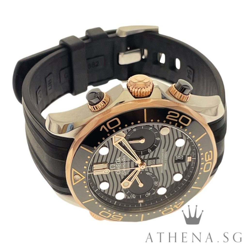 LIKE NEW!! OMEGA SEAMASTER PROFESSIONAL DIVER 300M CO-AXIAL MASTER CHRONOMETER CHRONOGRAPH 44MM “BLACK DIAL” WITH BOX & CERT DATED (12/2021) REF 210.22.44.510.1001 [RETAIL SGD17,550.00]