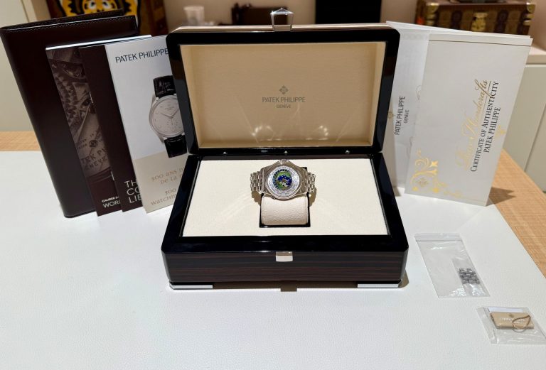 Patek Philippe World Time “North Pole Cloisonne” Enamel Dial Bracelet Platinum, 5131/1P