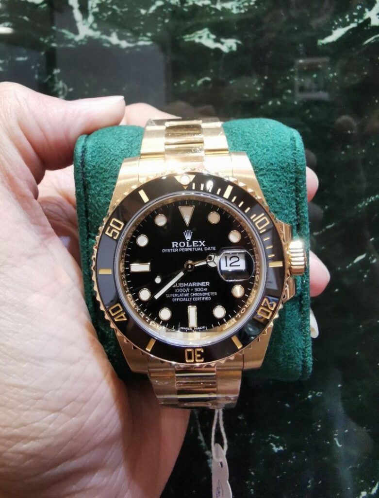 Nov 2023 Rolex Gmt master 2 half gold black dial Guinness Jubilee 126713grnr