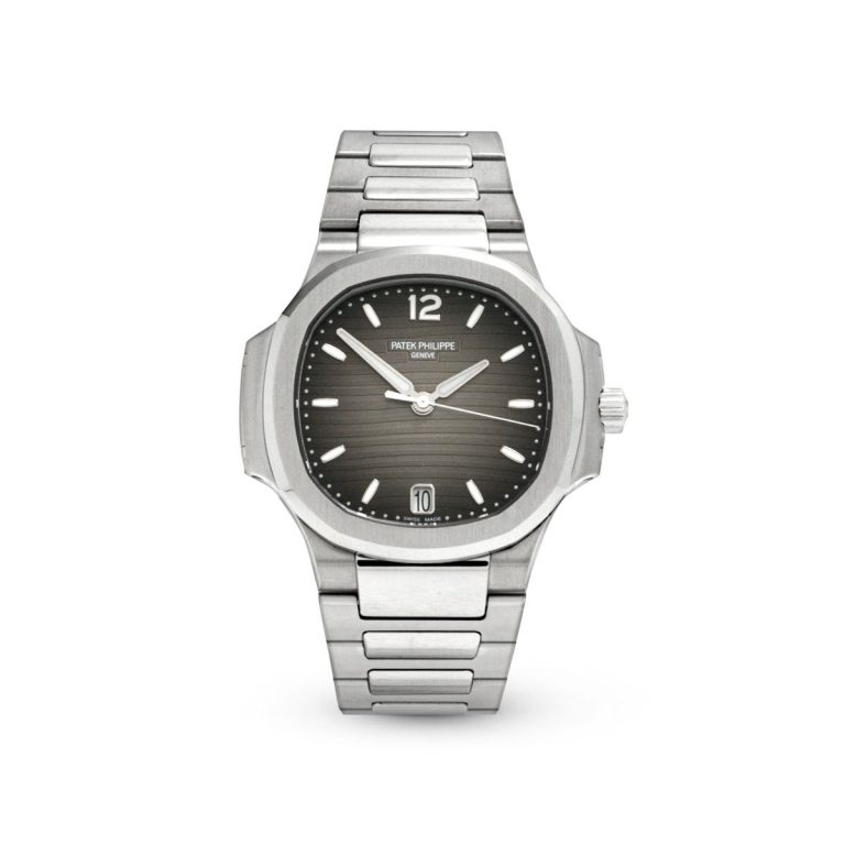 New 2026 Patek Philippe Nautilus 7118/1A-011 Grey