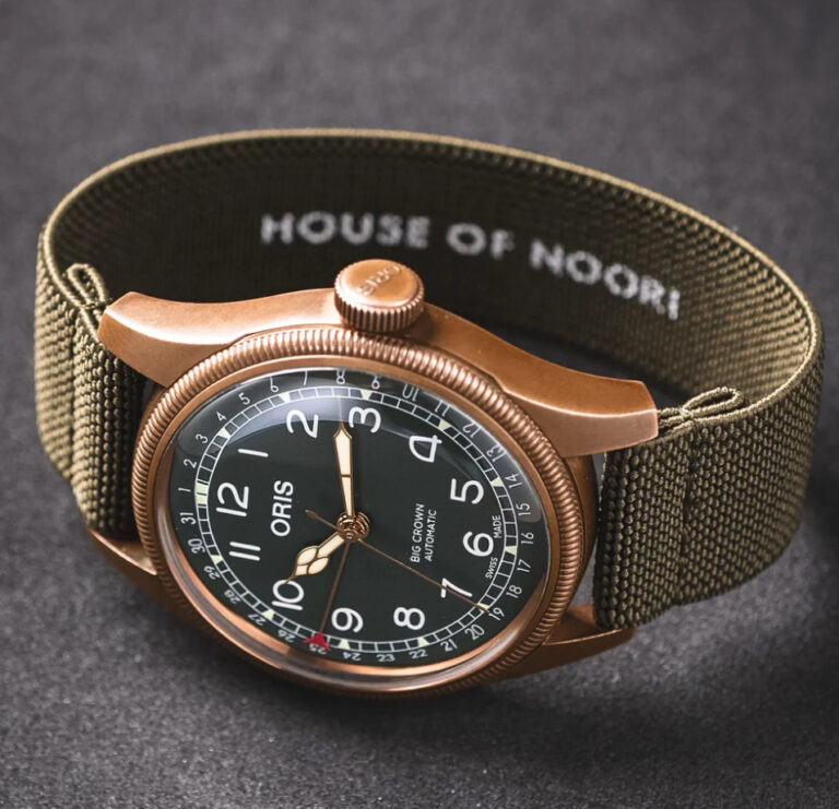 ARMY GREEN ELASTIC LOOP STRAP on Oris