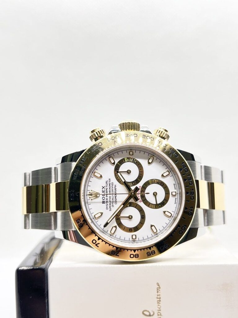 Pre Owned Rolex Oyster Daytona 116503 White Dial Automatic Steel Casing Bracelet ( Mar 20 )