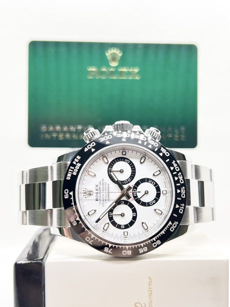 Pre Owned Rolex Oyster Daytona 116500LN “Panda” White Dial Automatic Steel Casing Bracelet ( May 23 )