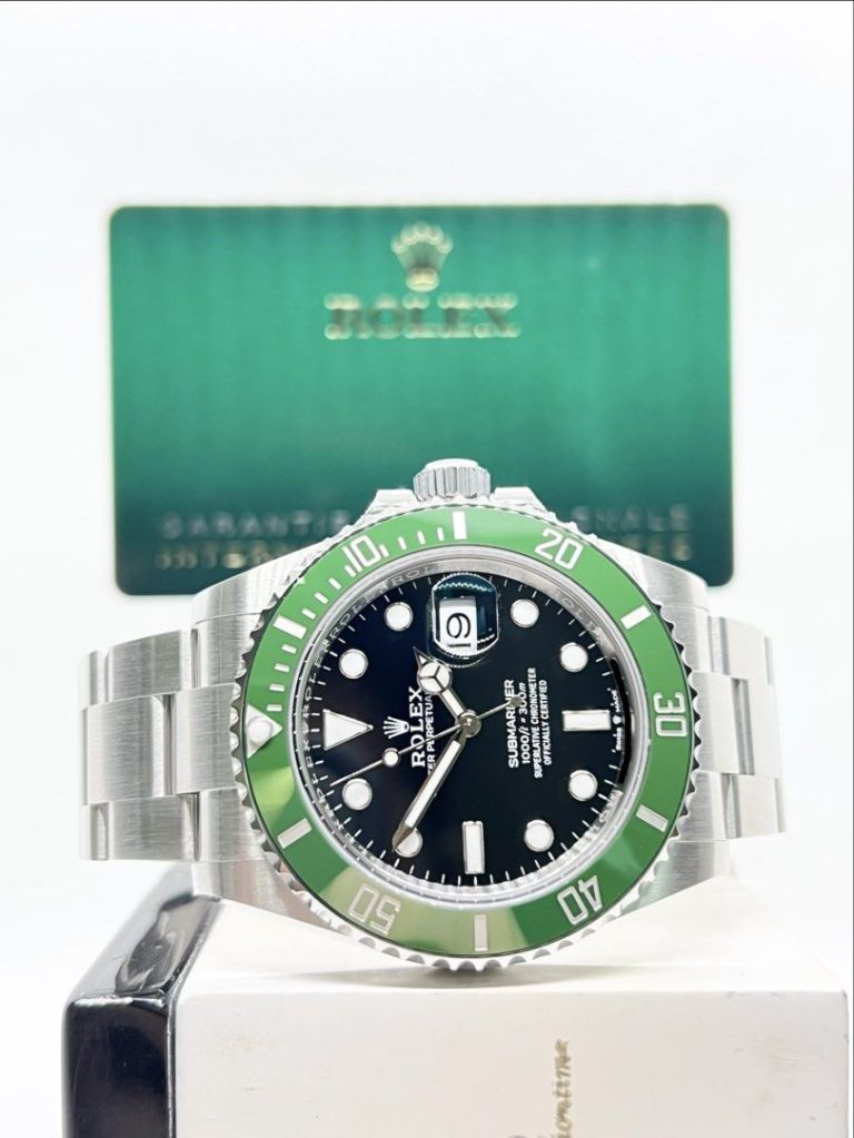 Brand New Rolex Oyster Submariner 126610LV “Starbucks” Black Dial Automatic Steel Casing Bracelet ( Mk2, June 26 )