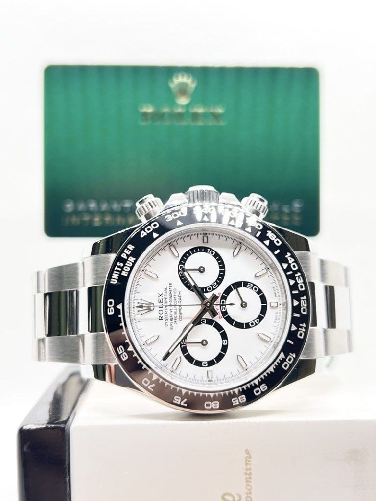 Brand New Rolex Oyster Daytona 126500LN "Panda" White Dial Automatic Steel Casing Bracelet ( Mar 26 )