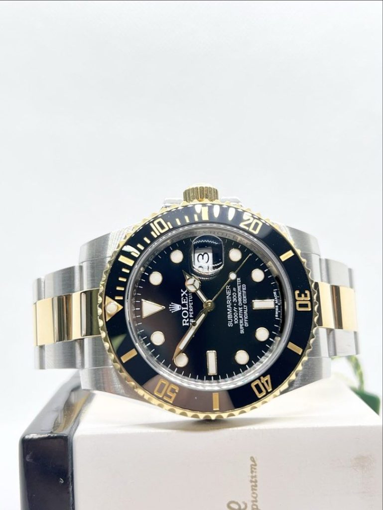 Pre Owned Rolex Oyster Submariner 116613LN Black Dial Automatic Steel Casing Bracelet ( May 14 )