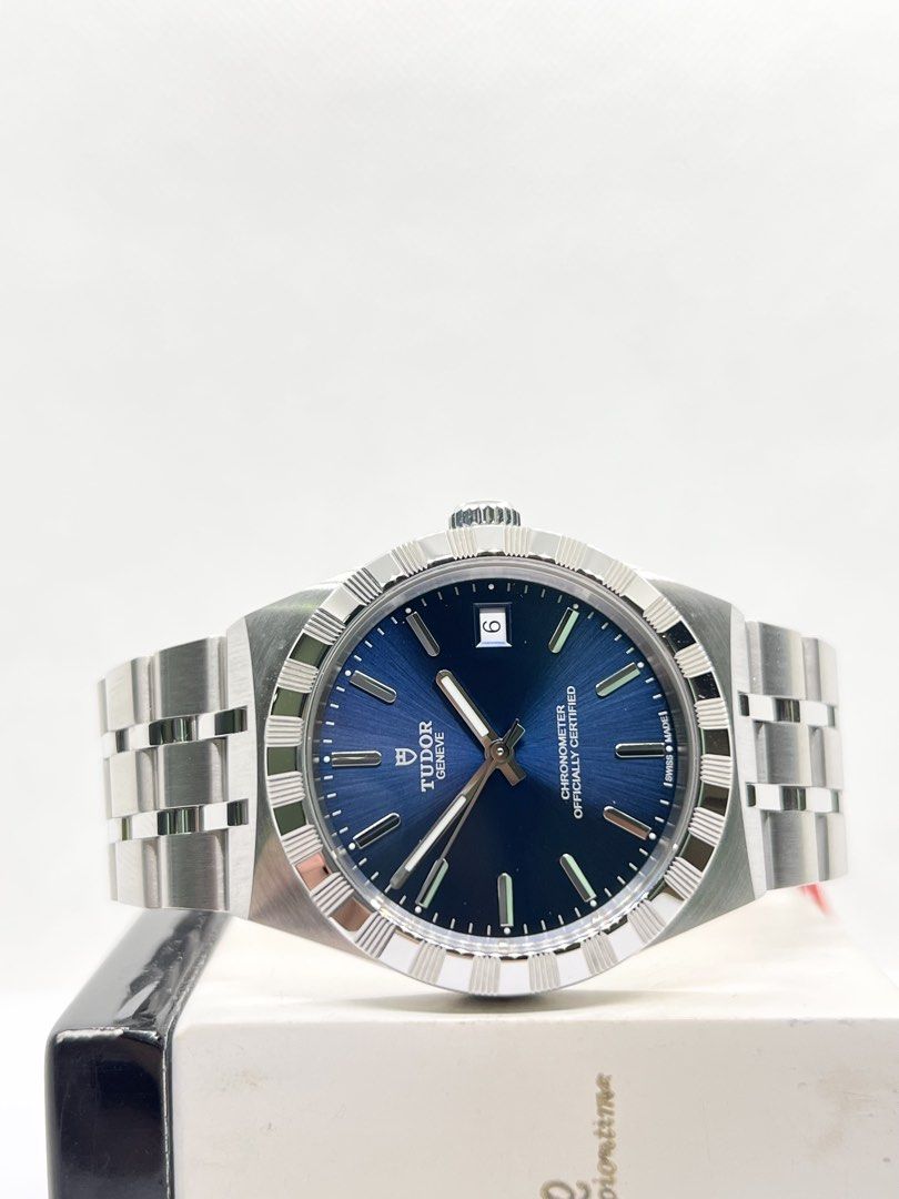 Pre Owned Tudor Royal 36 2836C1A0 Blue Dial Automatic Steel Casing Bracelet ( May 26 )