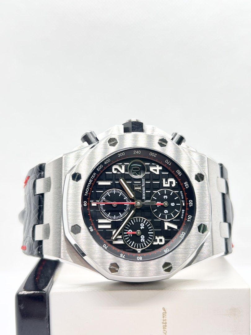 Pre Owned Audemars Piguet Royal Oak Offshore 42 26470ST "Vampire" Black Dial Automatic Steel Casing Leather ( Feb 15 )