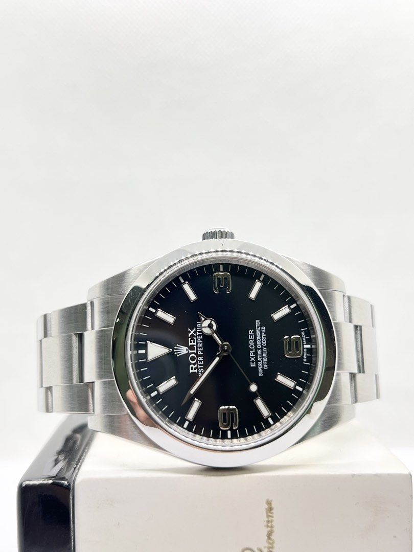 Pre Owned Rolex Oyster Explorer I 214270 Black Dial Automatic Steel Casing Bracelet ( MK 1, Dec 10 )