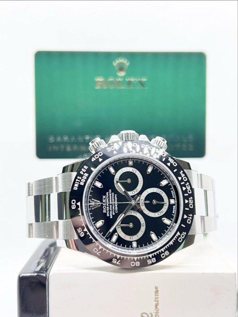 Pre Owned Rolex Oyster Daytona 116500LN “Godzilla” Black Dial Automatic Steel Casing Bracelet ( Aug 21 )