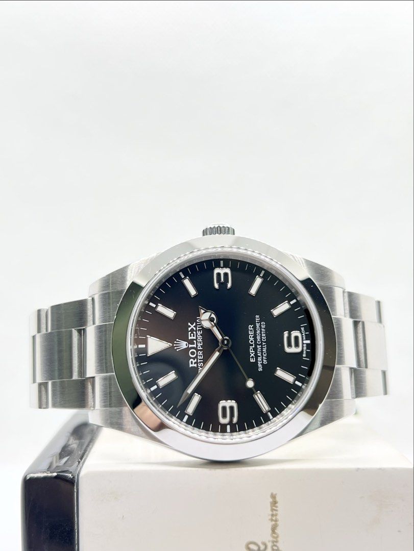 Pre Owned Rolex Oyster Explorer I 214270 Black Dial Automatic Steel Casing Bracelet ( MK 2, Apr 19 )