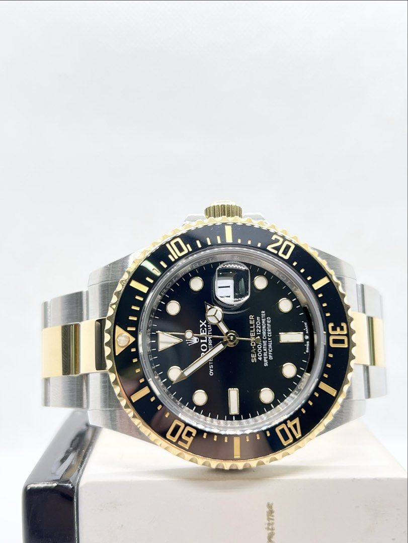 Pre Owned Rolex Oyster Sea Dweller 43 126603 Black Dial Automatic Steel Casing Bracelet ( June 20 )